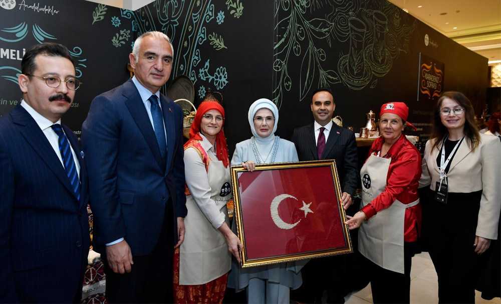 Emine Erdoğan, "Bir Sofrada Miras" programına katıldı