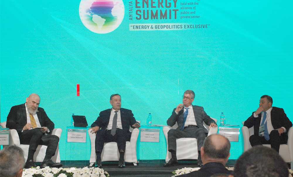 İpragaz CEO’su Eyüp Aratay: “Enerjide gelecek  30 yılı etkileyecek çok büyük değişimler yaşandı” 