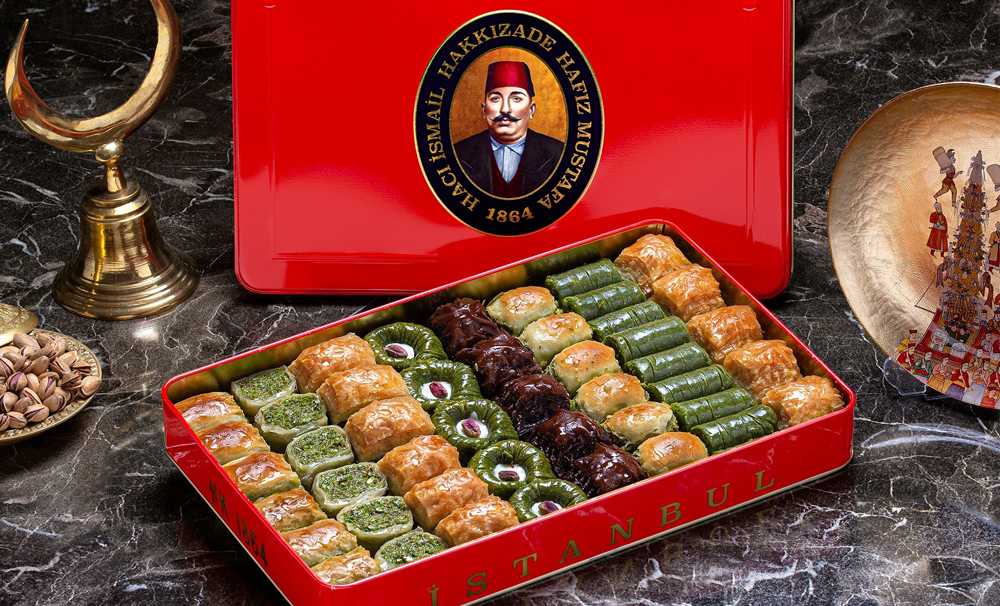 Hafız Mustafa 160 yıllık deneyimiyle geleneksel tatlar sunuyor